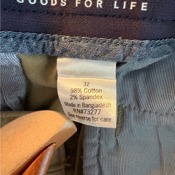 Sonoma Classic Tan Men's Flat Front Shorts - Picture 3 of 3